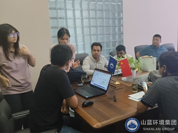 与孟加拉客户技术交流.jpg 与孟加拉客户技术交流.jpg